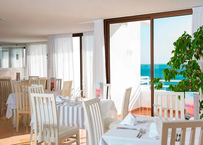 Best 9 Spa Hotels in Santa Ponsa near Port Adriano