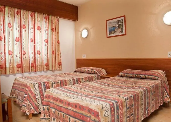 Mira Mola Apartaments Playa d'en Bossa